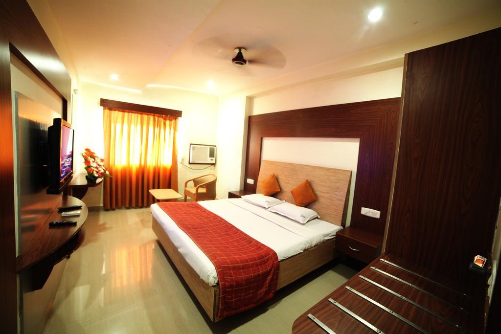 Hotel Sooriya Residency Madras Kamer foto